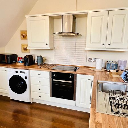 Top Floor Double En-Suite Br Apartment Central Matlock 매틀록 외부 사진